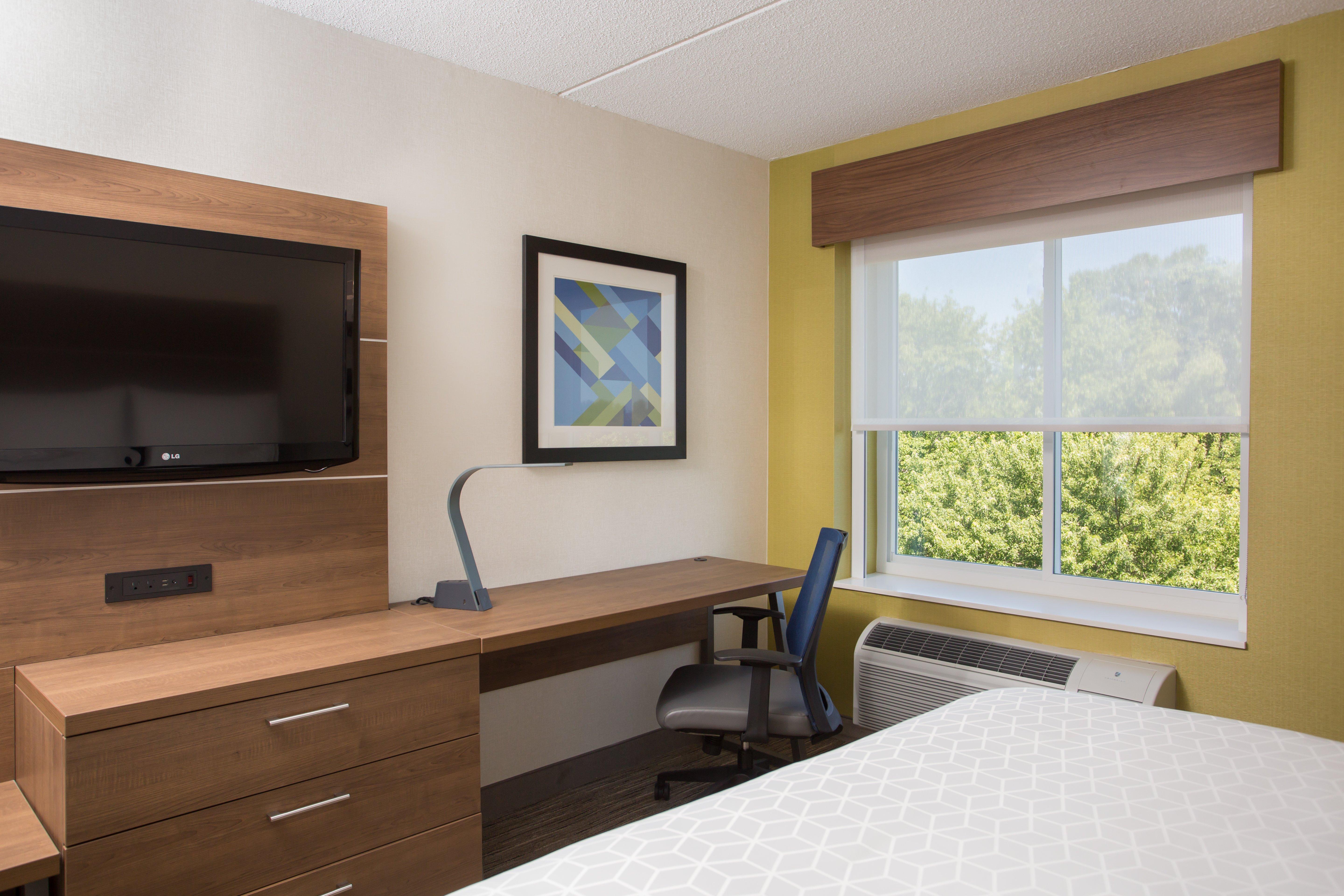 Holiday Inn Express Chelmsford By Ihg Exterior foto